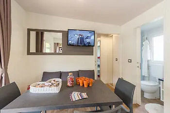 Kamp Porton Biondi Mobile Homes Hotel